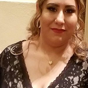 Meet your Posher, Carmen